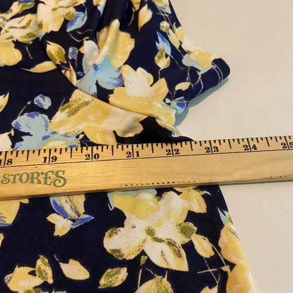 Zac & Rachel Women Plus 1X Floral Top Blue Yellow Short Sleeve Stretch Shirt - Picture 7 of 9
